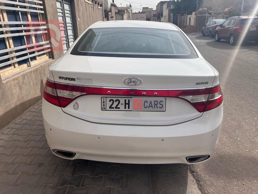 هيونداي أزيرا